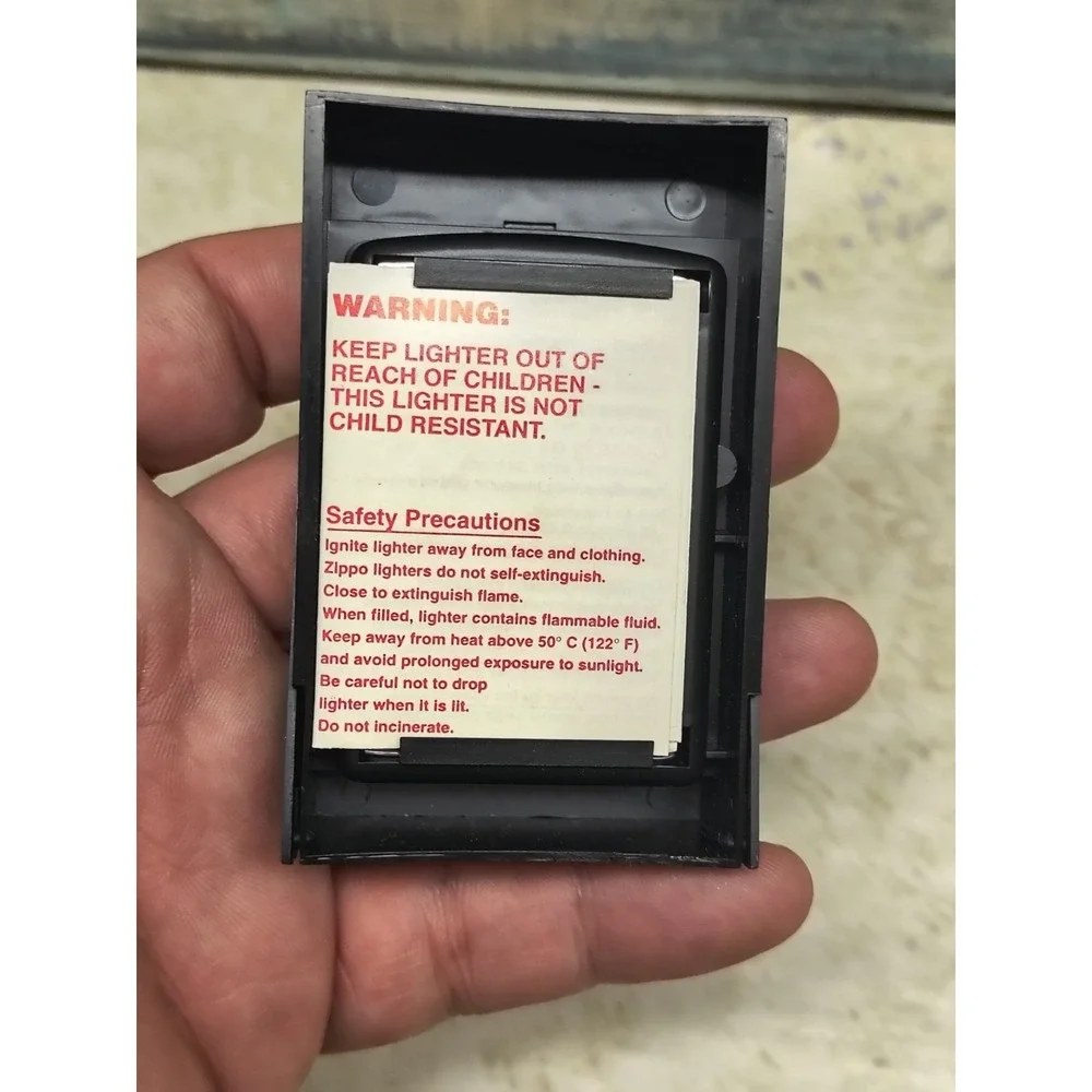 NEW!! Vintage‎ 1998 zippo laugh now cry later RARE